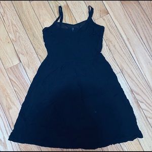 H&M BLACK ZIPPER MINI DRESS SIZE 2